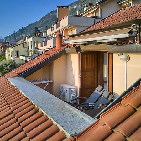 Cosy Apartment In Varenna Exterior photo